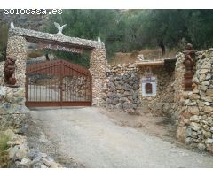 Chalet en Venta en Confrides, Alicante