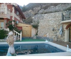 Chalet en Venta en Confrides, Alicante