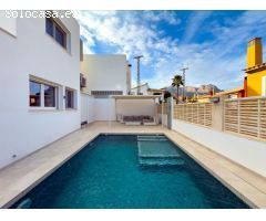 Chalet en Venta en la Nucia, Alicante