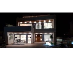 Chalet en Venta en Dehesa de campoamor, Alicante