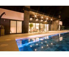 Chalet en Venta en Rojales, Alicante