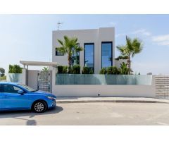 Chalet en Venta en Orihuela Costa, Alicante