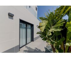 Chalet en Venta en Orihuela Costa, Alicante