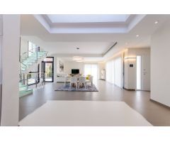 Chalet en Venta en Orihuela Costa, Alicante