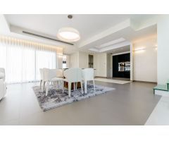 Chalet en Venta en Orihuela Costa, Alicante