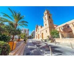 Apartamento en Venta en Torrevieja, Alicante