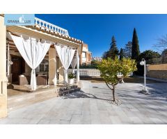 Exclusivo chalet en granada capital