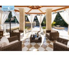 Exclusivo chalet en granada capital