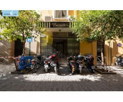 LOCAL COMERCIAL de 210 EN GRANADA.