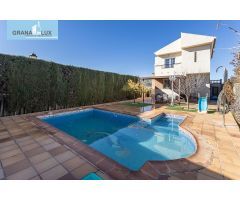 Villa independiente con piscina privada a poca distancia del pantano