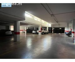 ¿Buscas rentabilidad con escaso mantenimiento? Lote de plazas de aparcamiento.