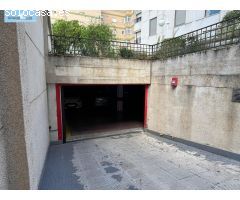 ¿Buscas rentabilidad con escaso mantenimiento? Lote de plazas de aparcamiento.