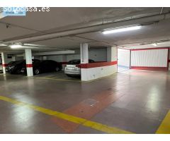 ¿Buscas rentabilidad con escaso mantenimiento? Lote de plazas de aparcamiento.