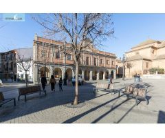 LOCAL JUNTO AYUNTAMIENTO DE ALBOLOTE