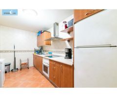 ¡Oportunidad única! Piso en venta con patio y garaje