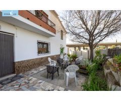CASA CORTIJO CON PARCELA RÚSTICA DE RIEGO