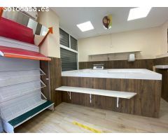 FANTASTICO LOCAL COMERCIAL EN VENTA EN ZONA ALTA DE TORRENT ADAPTADO PARA FRUTERIA