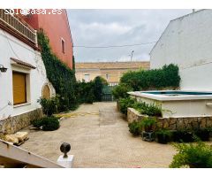Casa de Pueblo en Venta en Caudete, Albacete