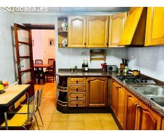 Casa de Pueblo en Venta en Huertas de Villena, Alicante