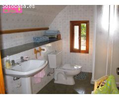 CHALET  EN SITIO PRIVILEGIADO,CON  MUCHO TERRENO.PRECIO NEGOCIABLE