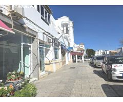 LOCAL COMERCIAL EN AVENIDA DIPUTACIÓN