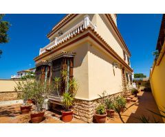 Chalet con primeras calidades y piscina climatizada