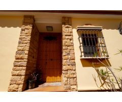 Chalet con primeras calidades y piscina climatizada