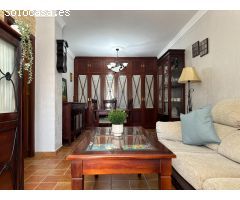 Piso en La Dehesilla con 3 dormitorios y garaje