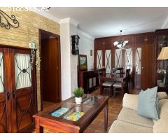 Piso en La Dehesilla con 3 dormitorios y garaje