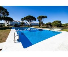 SE ALQUILA APARTAMENTO EN LA LOMA DE SANCTI PETRI (URB. RETAMA GOLF)