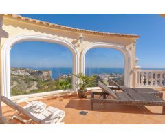 Villa de Lujo en Venta en Benitachell, Alicante