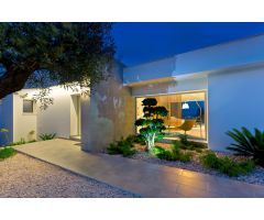 Villa de Lujo en Venta en Benitachell, Alicante