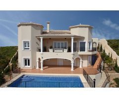 Villa de Lujo en Venta en Benitachell, Alicante
