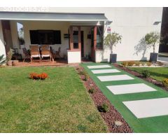 SE ALQUILA PRECIOSO CHALET CON VISTAS AL GOLF EN ZONA LA LOMA DE SANCTI PETRI.