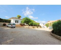 ?Muy Buena Inversión. Una Propiedad Con Mucho Potencial Muy Cerca De La Playa de Moraira