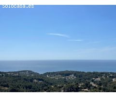 ?Villa de Lujo con Vistas Panorámicas al Mar en Benissa, Costa Blanca.