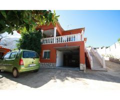 ?Casa con 2 Pisos Independientes en Denia, Costa Blanca.