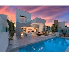 Chalet en Venta en Rojales, Alicante