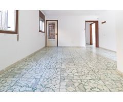 EN ALBARROSA. CASA PARA DOS FAMILIAS. DOS VIVIENDAS CON ENTRADA INDEPENDIENTE.