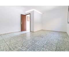 EN ALBARROSA. CASA PARA DOS FAMILIAS. DOS VIVIENDAS CON ENTRADA INDEPENDIENTE.