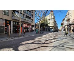 SE ALQUILA LOCAL COMERCIAL EXCLUSIVO EN IGUALADA