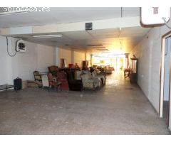 LOCAL COMERCIAL AL POBLE SEC