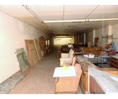 LOCAL COMERCIAL AL POBLE SEC