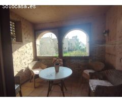 AMPLIO BUNGALOW EN CENTRO COMERCIAL BAHIA SUR
