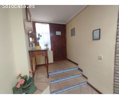 AMPLIO BUNGALOW EN CENTRO COMERCIAL BAHIA SUR