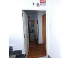 Piso con mucha luz natural