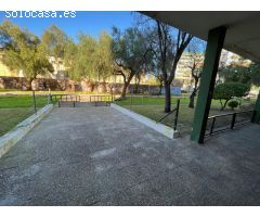 LOCAL EN EL ALMENDRAL