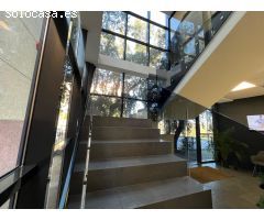 NAVE CON EDIFICIO DE OFICINAS EN PARQUE EMPRESARIAL DE JEREZ