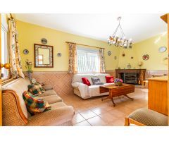 CHALET INDEPENDIENTE UGENA