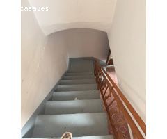 Se vende una casa en centro de Molvizar granada